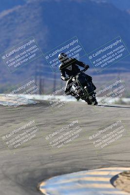 media/Jan-09-2022-SoCal Trackdays (Sun) [[2b1fec8404]]/Turns 9 and 8 (920am)/